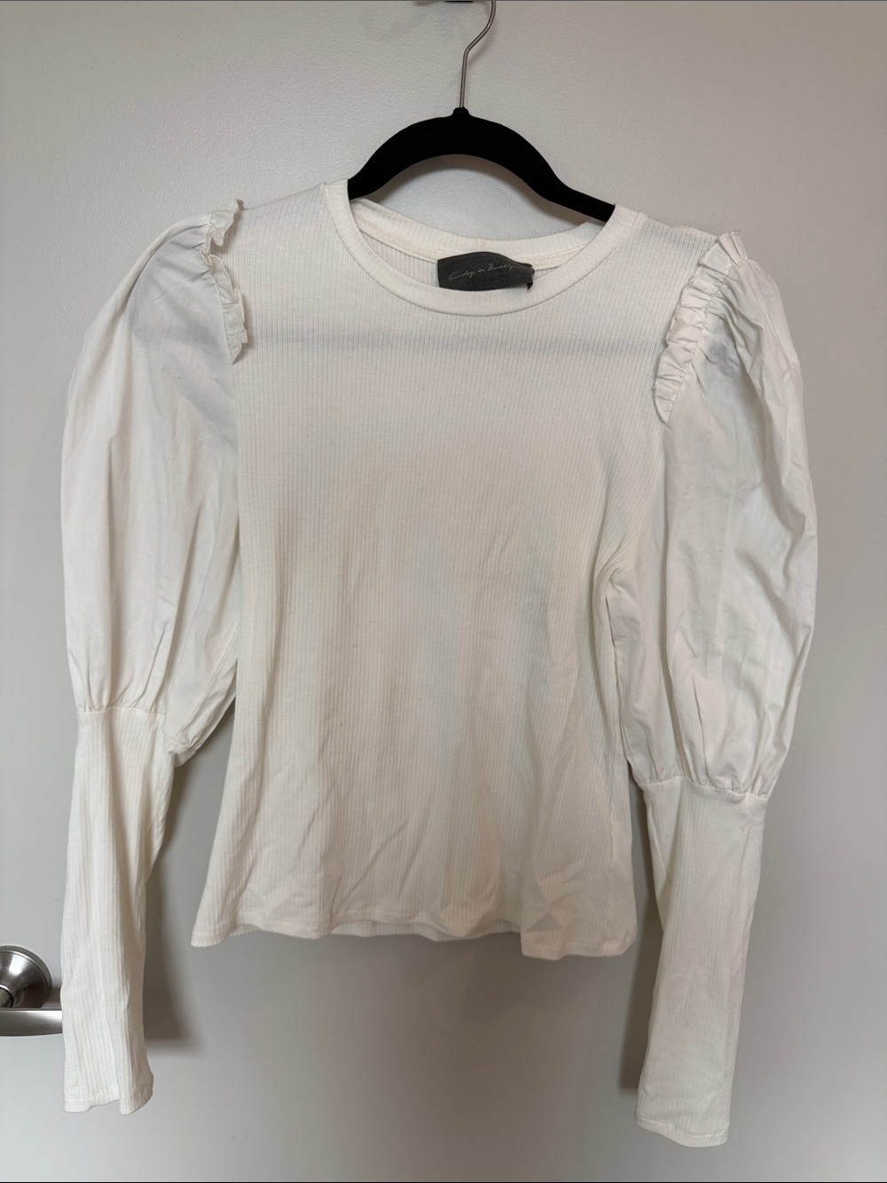 Anthropologie x Sunday in Brooklyn m White Puff-Sleeve Ribbed Longsleeve Top - S
